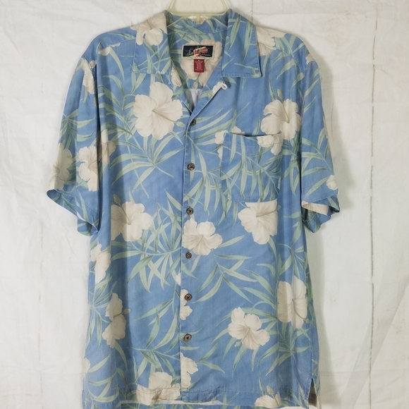 La cabana short sleeve button front Hawaiian shirt - Picture 4 of 5